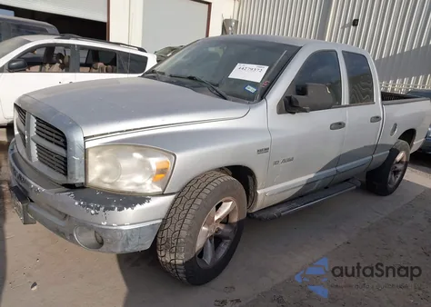 2008 Dodge Ram 1500 Slt z USA, uszkodzony, nr VIN 1D7HA18218J166552